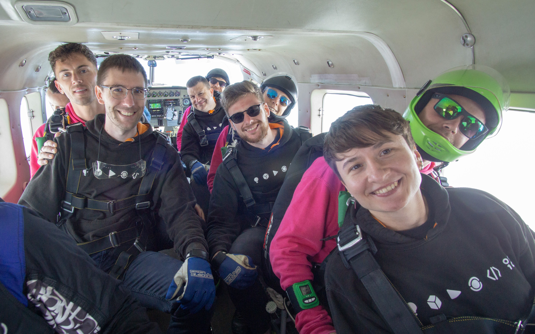 Local charity skydive with Safe & Sound!